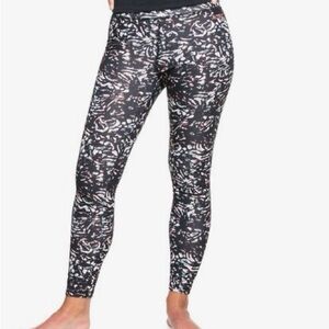 NEW ROXY BASE LAYER Women's Black and White Patterned Leggings